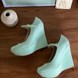 Mint Strappy Wedge